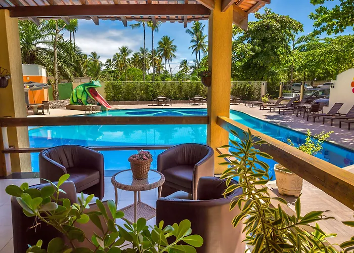 Floral Inn Family Porto Seguro